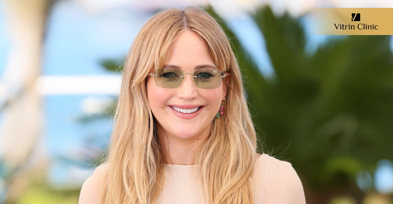 What Role Does Jennifer Lawrence's Smile Play in Her Iconic Image?