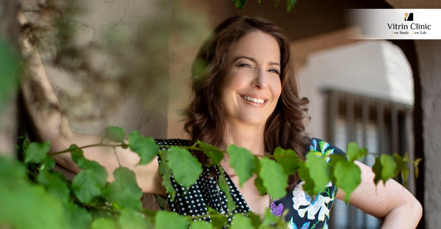 Robin Weigert Smile