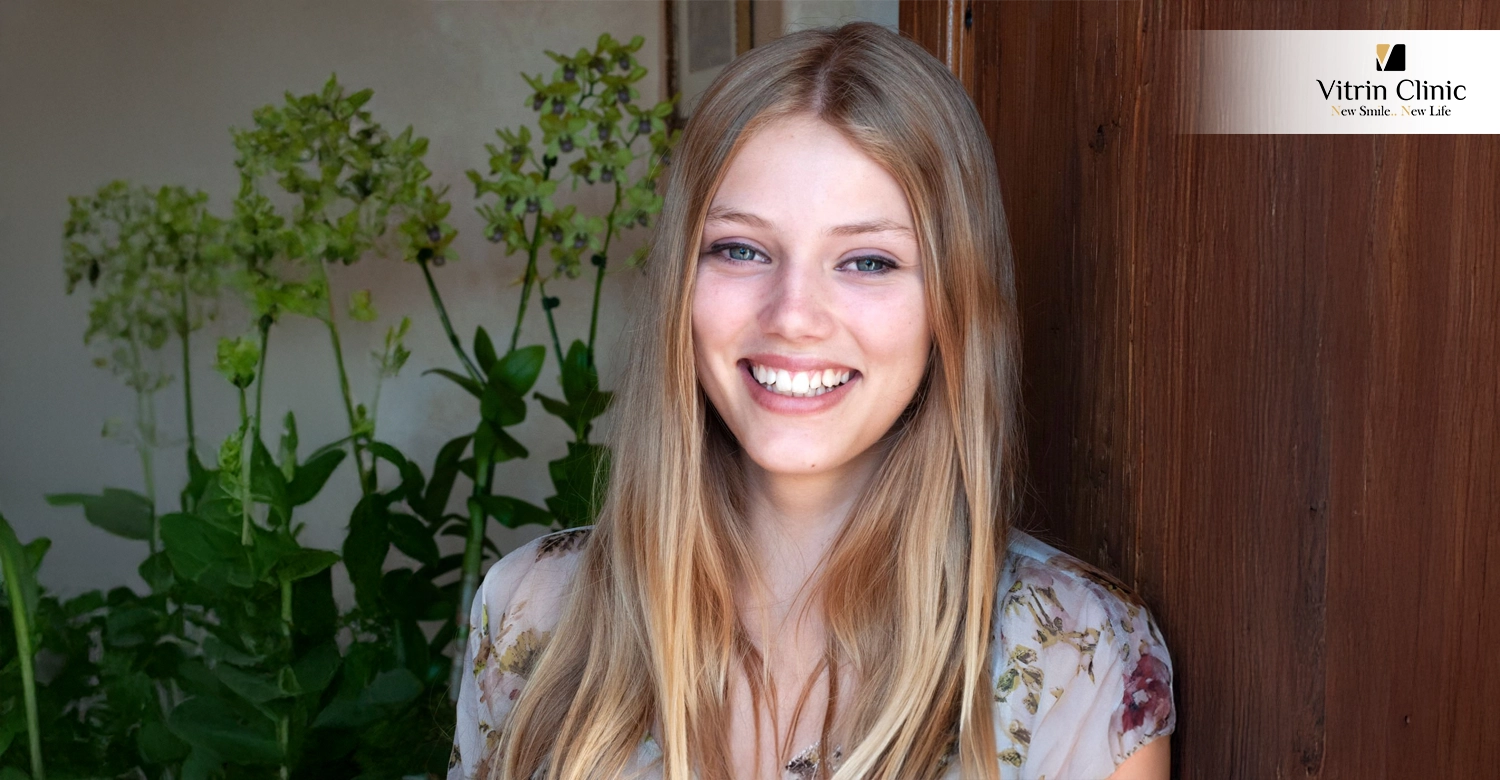 Grace Van Dien Smile