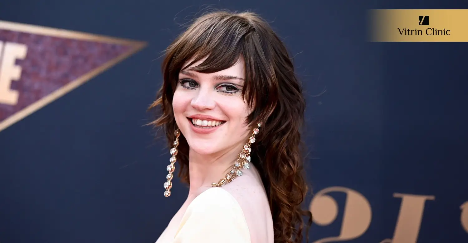 sophie thatcher teeth