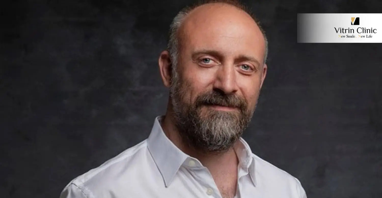 Halit Ergenç gülüşü