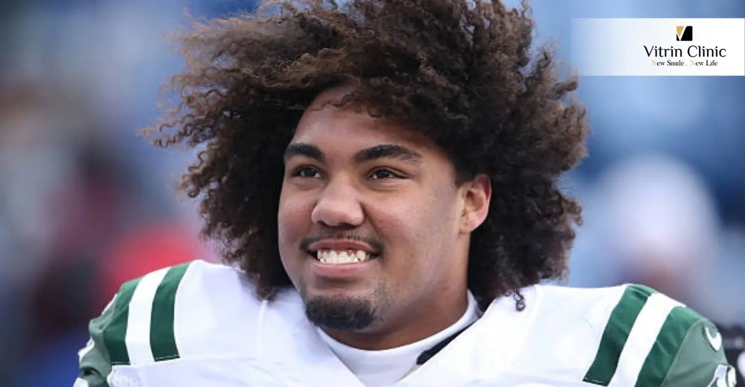 Leonard Williams smile