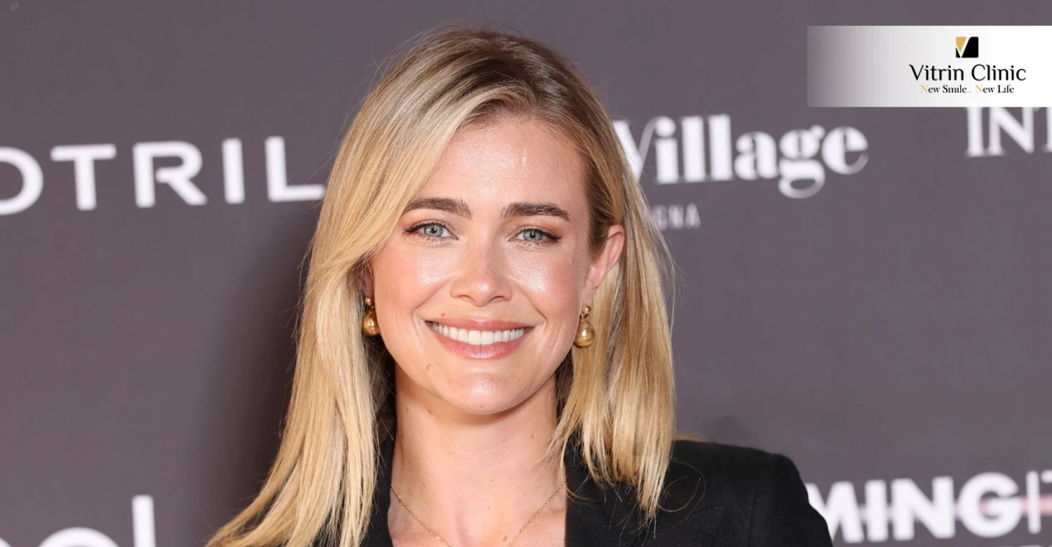 Melissa Roxburgh teeth