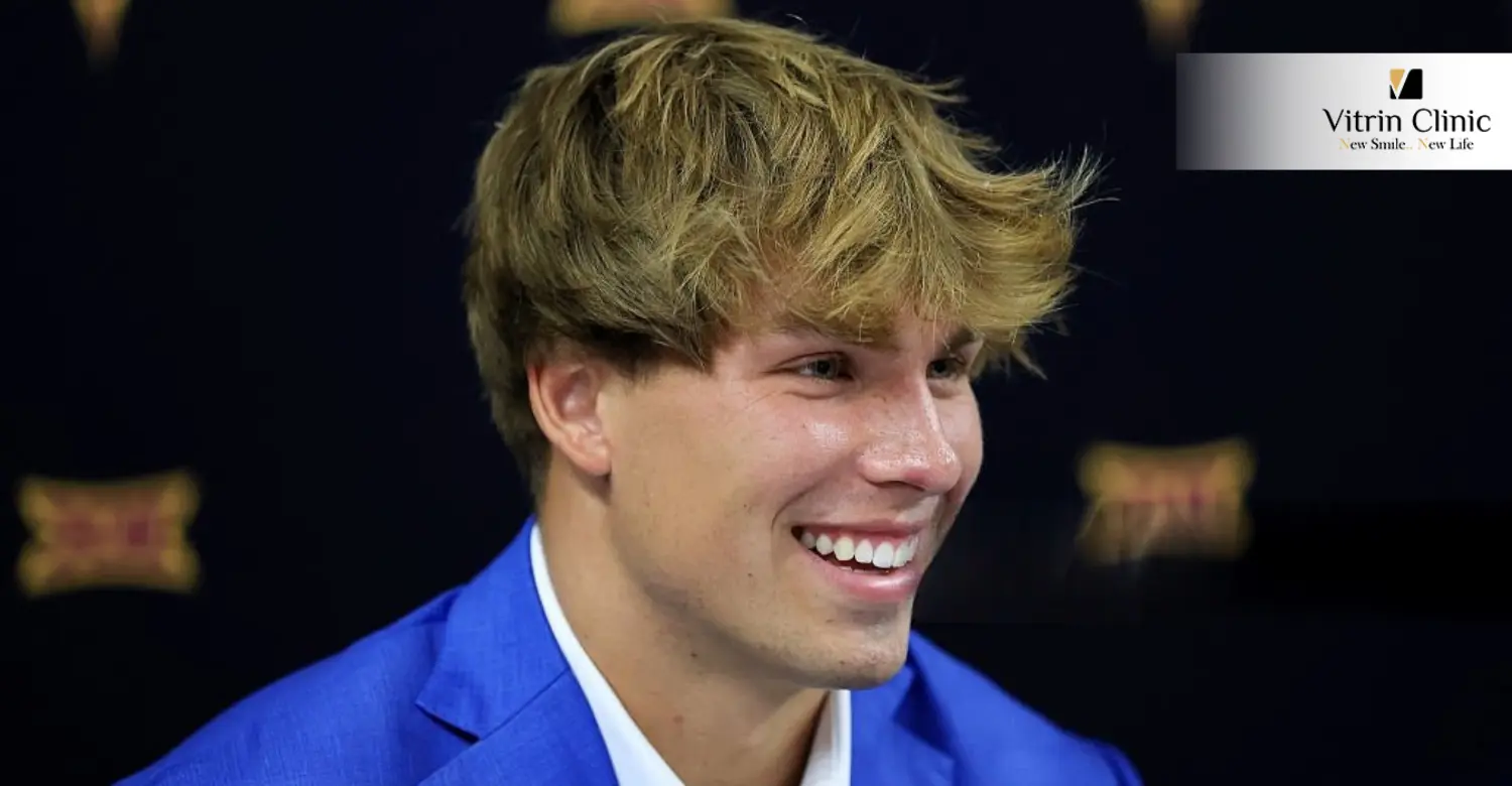 Sam Leavitt Smile