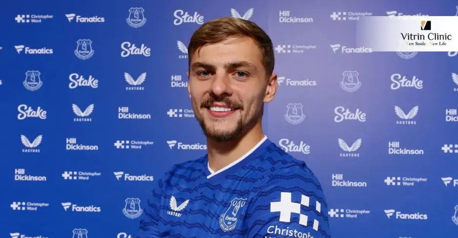 Kiernan Dewsbury-Hall smile