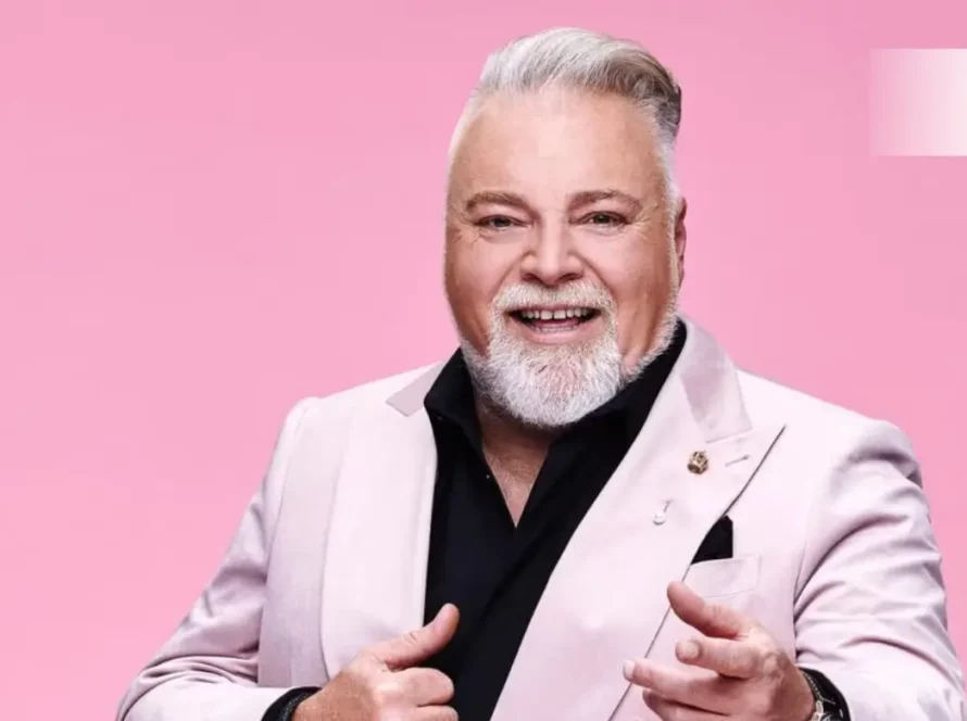 Kyle Sandilands Smile