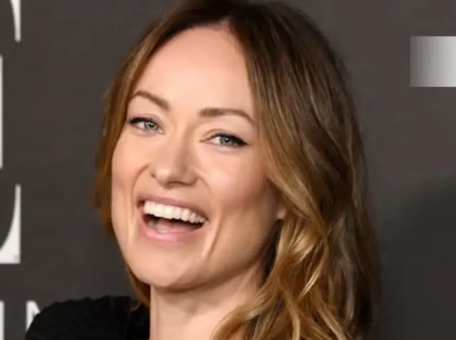 Olivia Wilde smile
