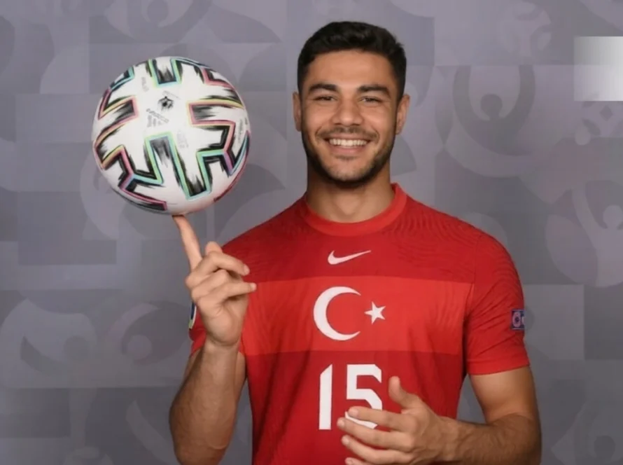 Ozan Kabak Gülüşü