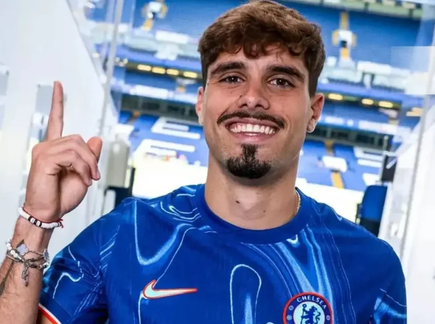 Sorriso de Pedro Neto